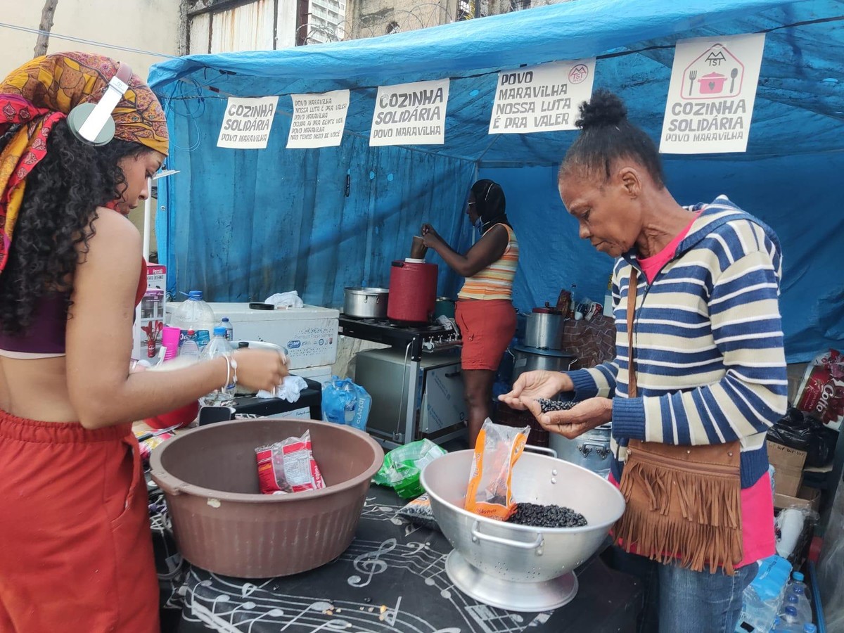 Cozinha Solidária do Povo Maravilha: iniciativa comunitária que garante alimentação às famílias da ocupação. (Foto: Divulgação)