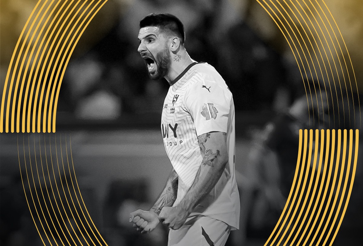 Mitrovic controla temperamento e brilha como artilheiro no Al-Hilal