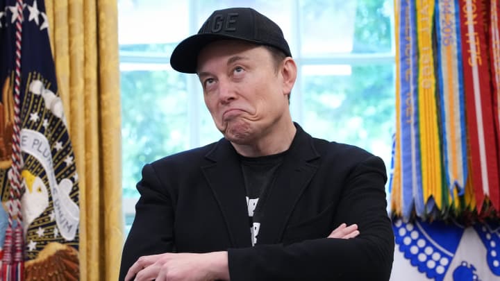 Investidores da Tesla expressam desconfiança em promessas de Elon Musk