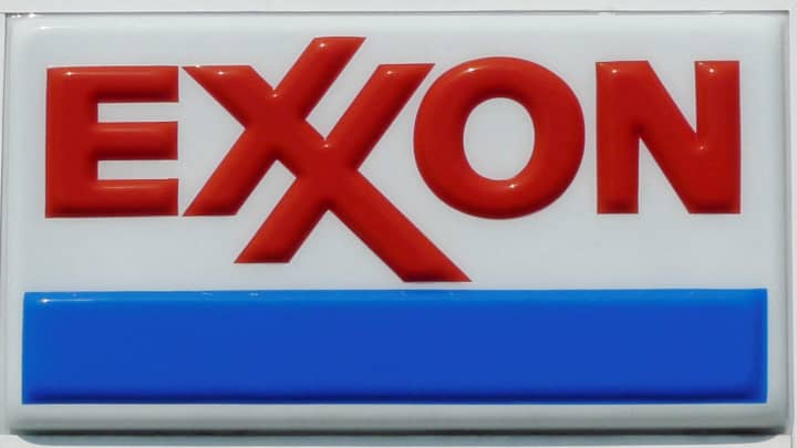 Exxon supera expectativas com lucros impulsionados por crescimento na produção