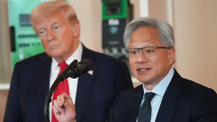 Jensen Huang supera Elon Musk e Tim Cook em influência em Washington
