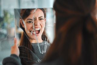 Mudanças de humor revelam mensagens importantes que você ainda não percebeu