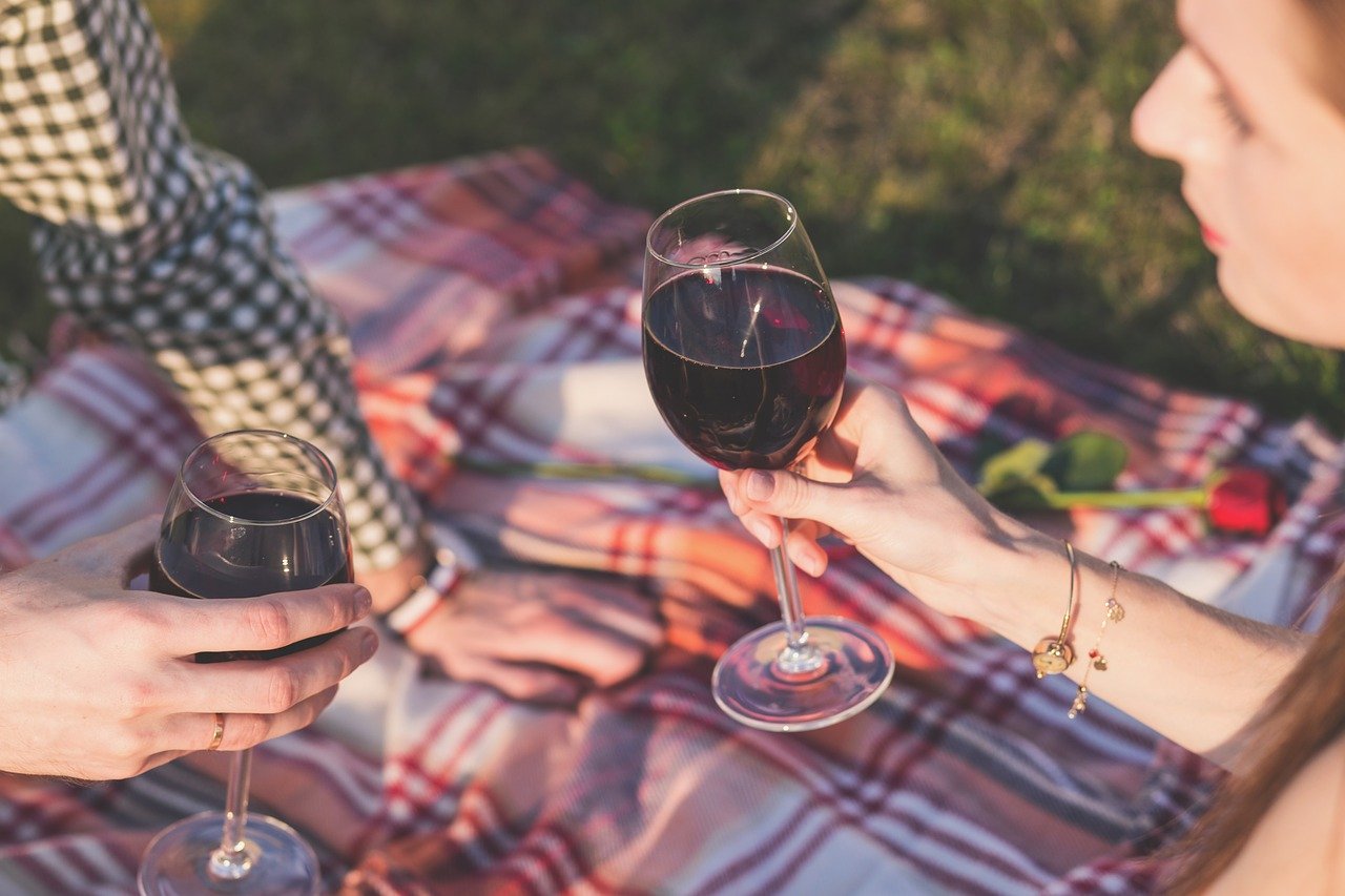 Diferentes tipos de álcool — Foto: Freepik