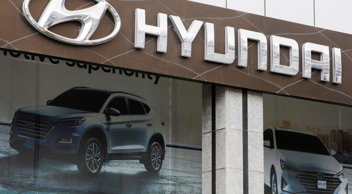A montadora garante que os clientes que comprarem ou alugarem qualquer veículo novo da Hyundai entre hoje e 2 de junho de 2025 não verão nenhum aumento no Preço de Varejo Sugerido pelo Fabricante (Foto: Akhtar Soomro/Reuters)