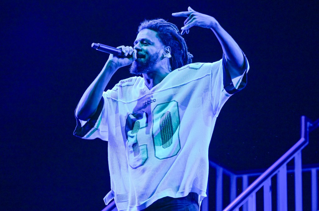 Melhores momentos do Dreamville Fest de J. Cole, incluindo PARTYNEXTDOOR, 21 Savage, Erykah Badu, Ludacris, Tems, Coco Jones, GloRilla, Bas e Ari Lennox. (Foto: Reprodução)