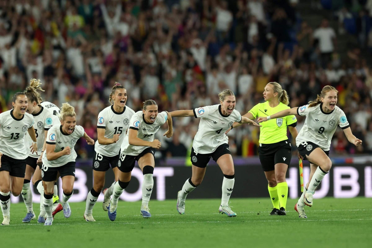 Alemanha brilha na Euro 2025 mesmo com apenas 10 jogadores em campo