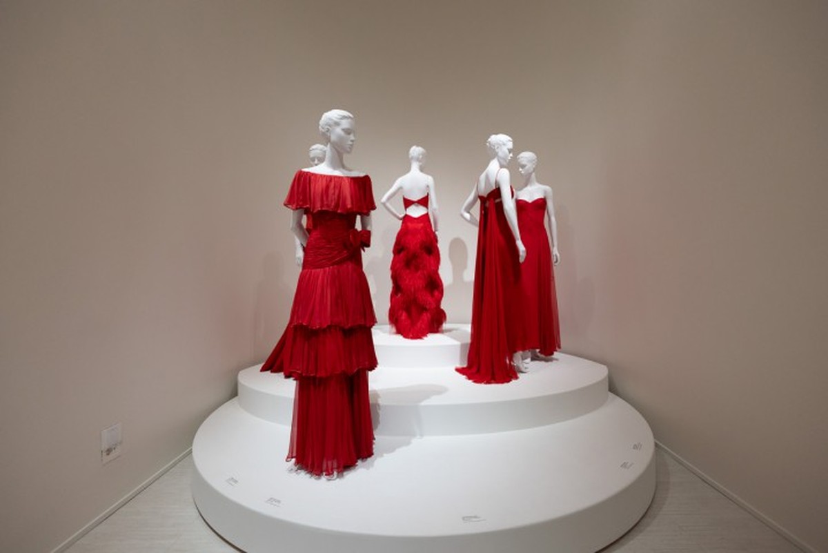 Fundação Valentino Garavani e Giancarlo Giammetti inaugura nova sede em vermelho