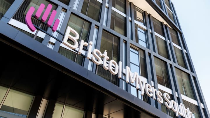 Bristol Myers lança medicamento blockbuster diretamente para consumidores no Brasil