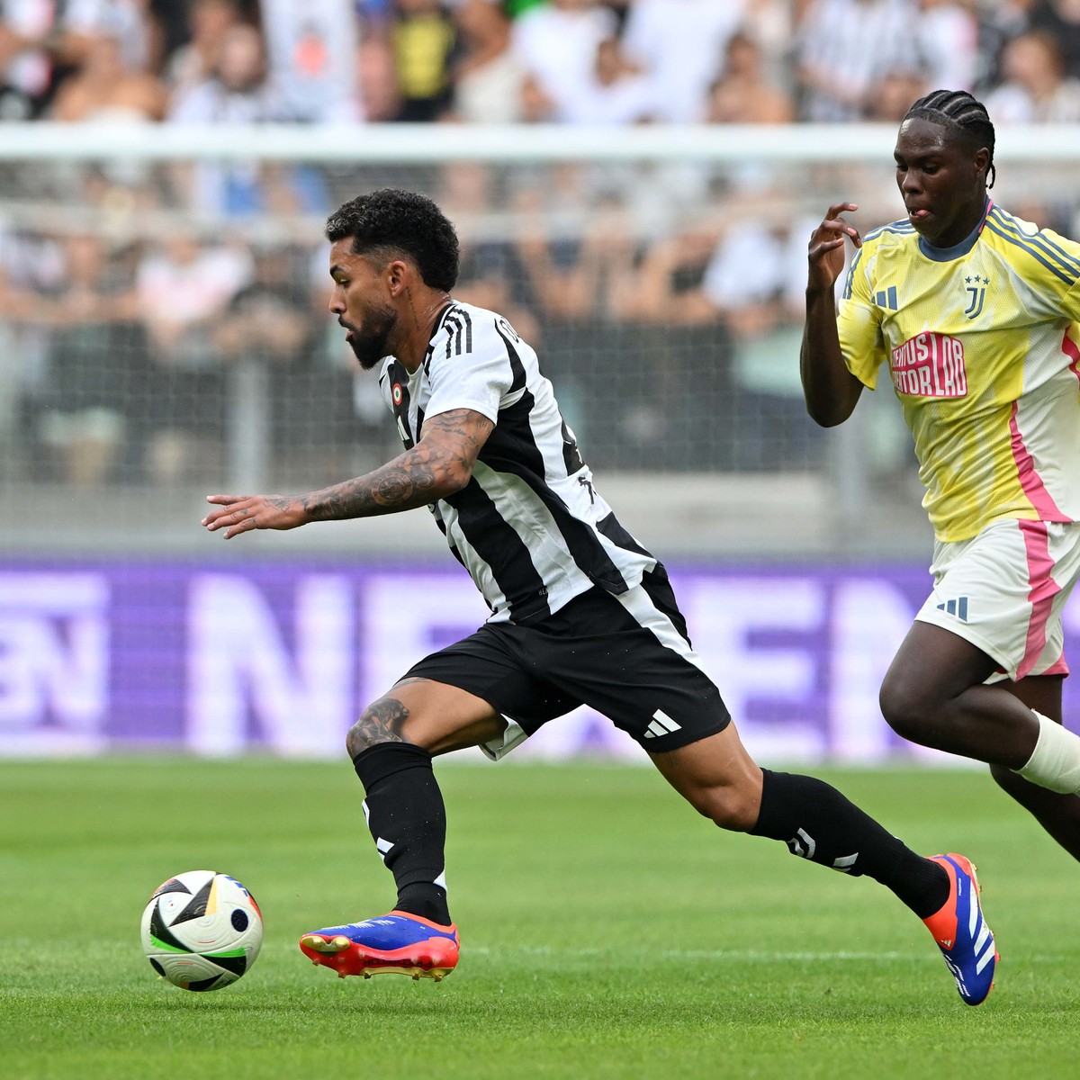 Douglas Luiz falta a treino da Juventus e clube toma medidas disciplinares