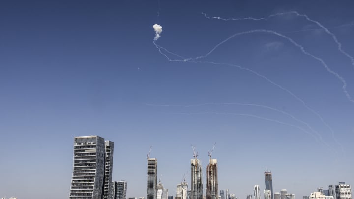 Bolsa de valores de Israel se destaca em meio a conflitos na região do Oriente Médio