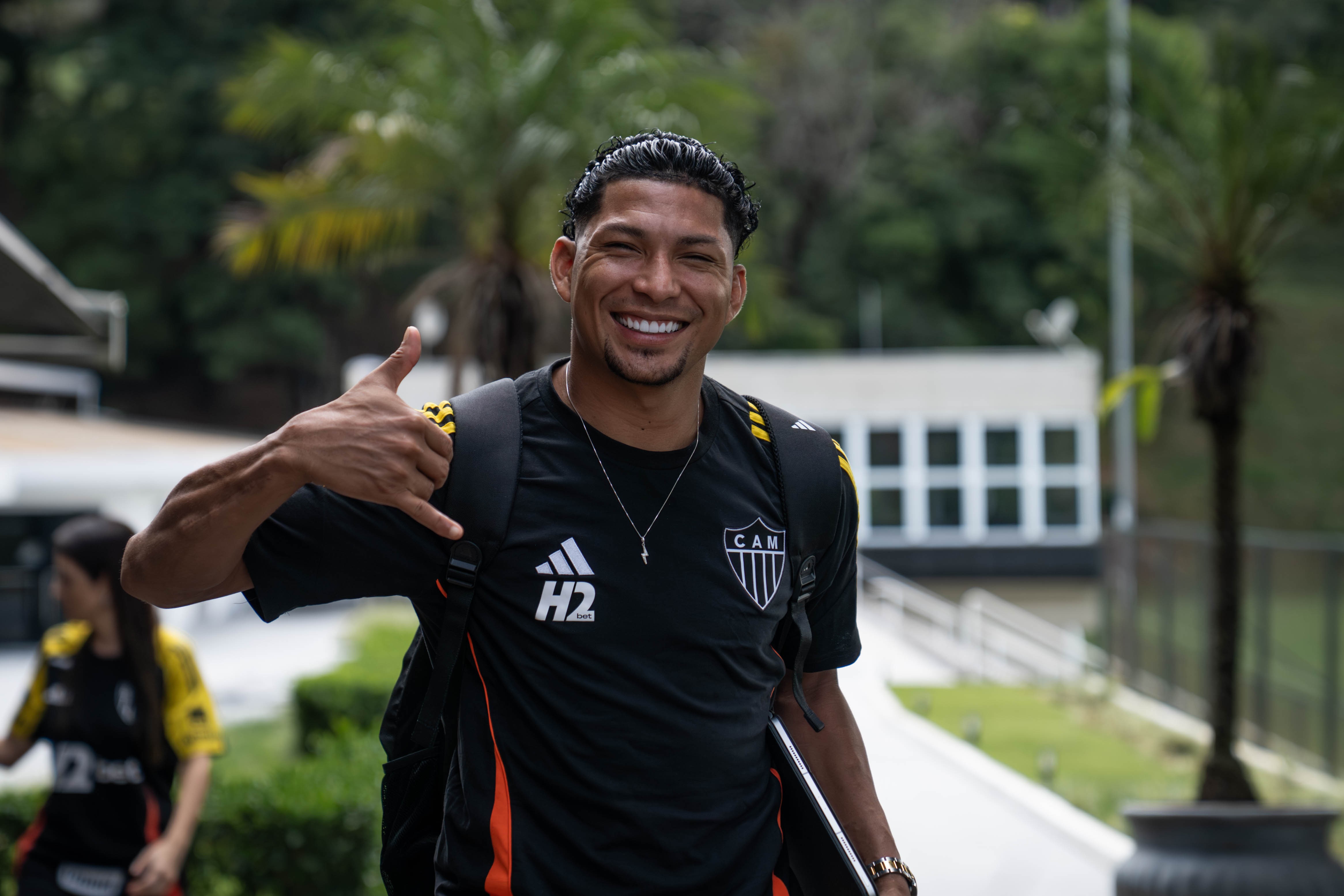 Rony solicita rescisão de contrato com Atlético-MG em nova disputa judicial
