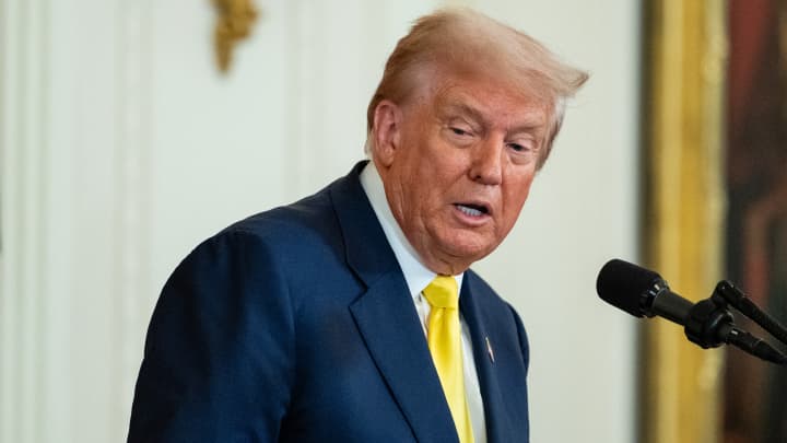 Trump autoriza Guarda Nacional em Washington para combater crime e situação de rua
