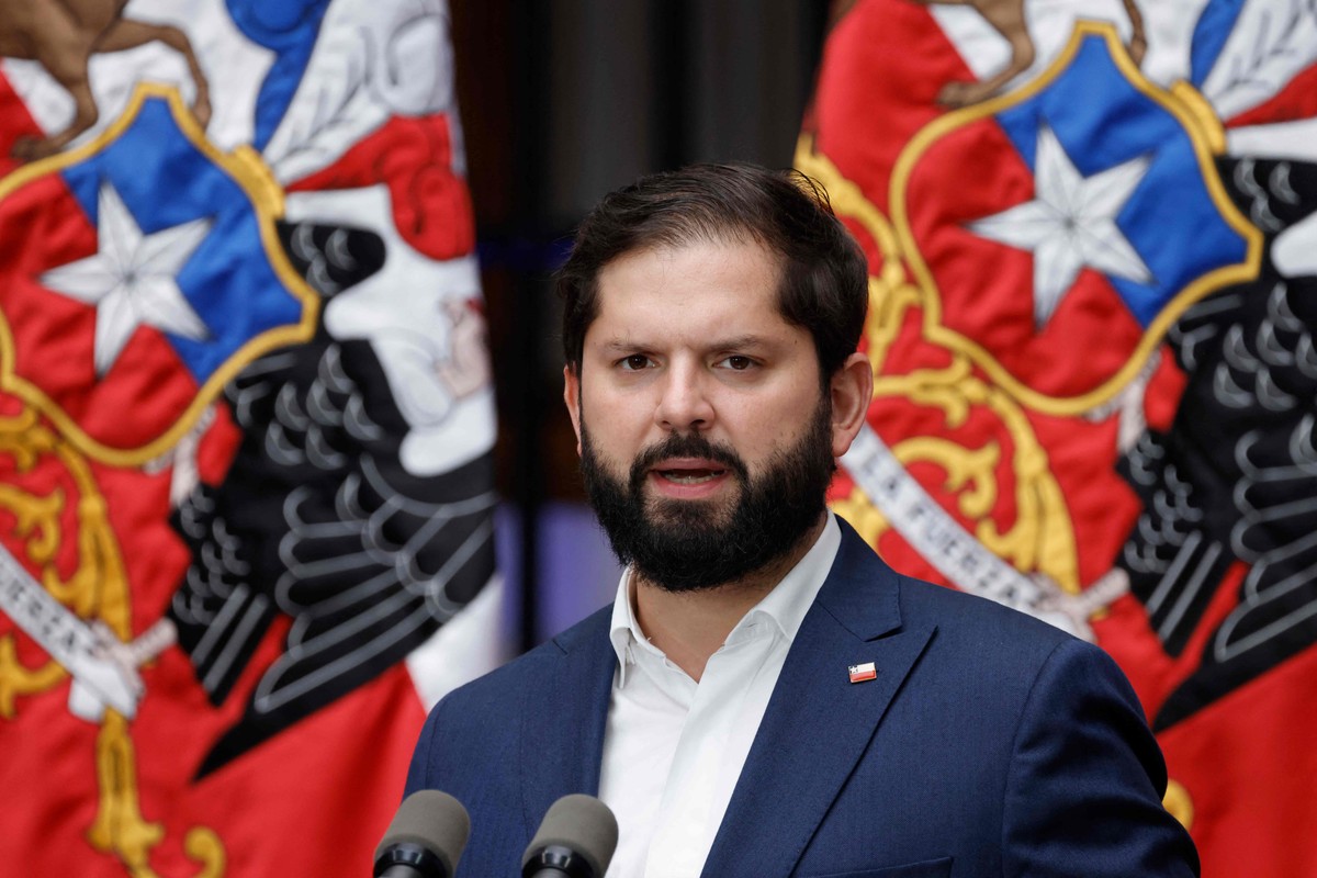O presidente do Chile, Gabriel Boric, no Palácio de La Moneda, em Santiago. (Foto: Ludovic Marin/AFP)