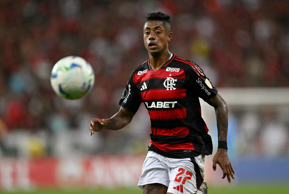 Bruno Henrique é denunciado e pode ser punido com até 2 anos de suspensão no STJD