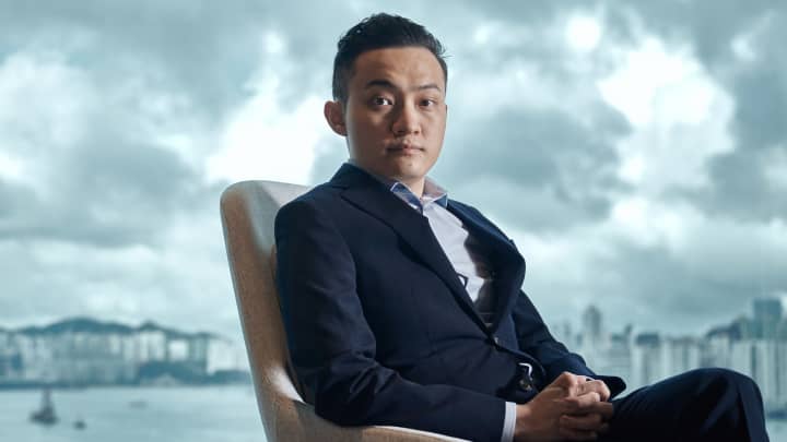 Justin Sun investe mais R$ 100 milhões em memecoin de Trump