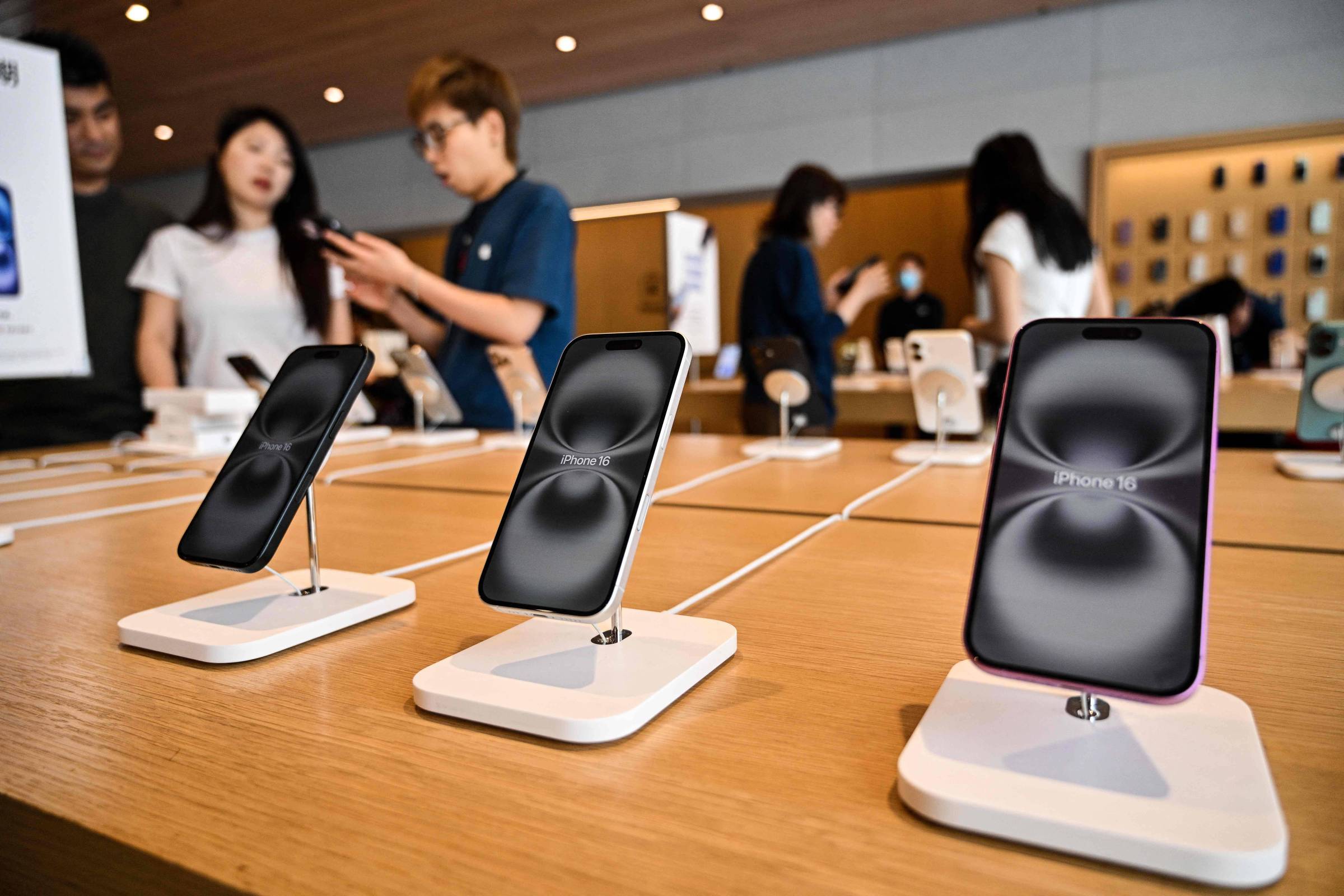 Exportações de celulares da China para os EUA atingem menor nível em 12 anos