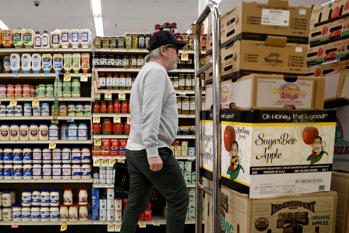 Gigantes alimentares dos EUA enfrentam queda de lucros devido a incertezas econômicas
