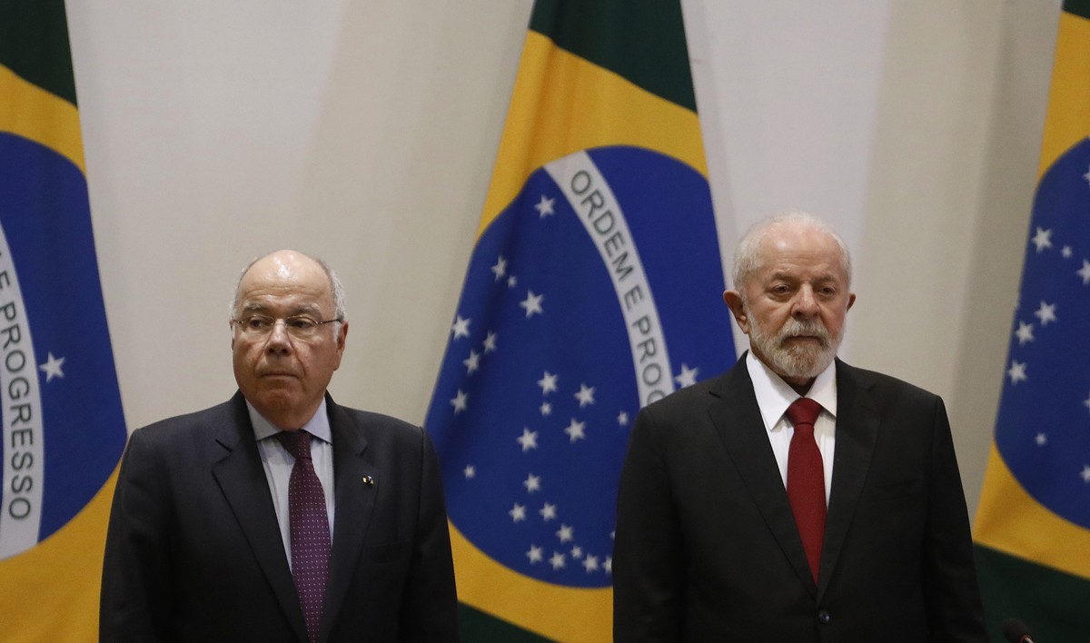 Lula e Mauro Vieira priorizam diálogo em meio a desafios diplomáticos
