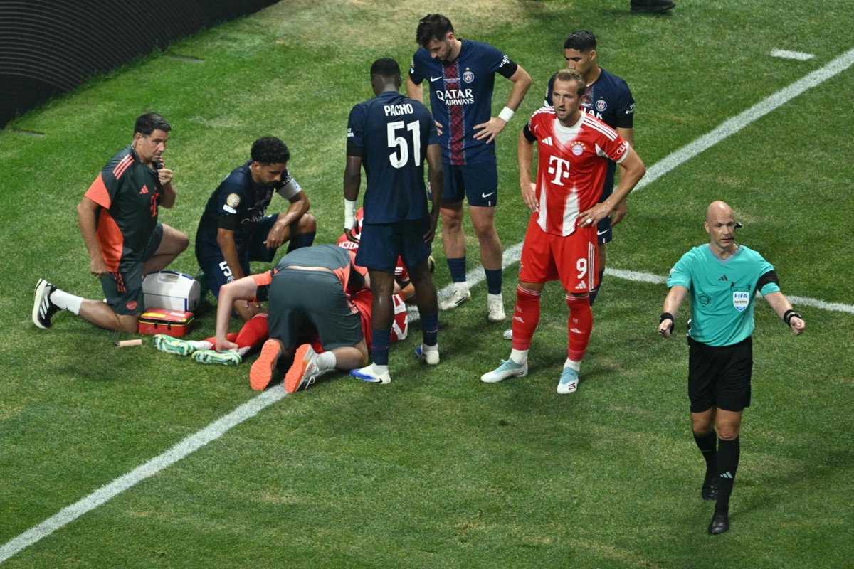 Musiala sofre grave lesão no Mundial de Clubes e preocupa Bayern de Munique