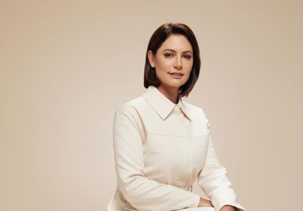 Michelle Bolsonaro perde na Justiça processo contra influencer e gera repercussão