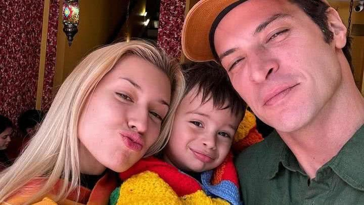 Leandro Lima destaca parceria com Debora Bloch e celebra 14 anos de casamento