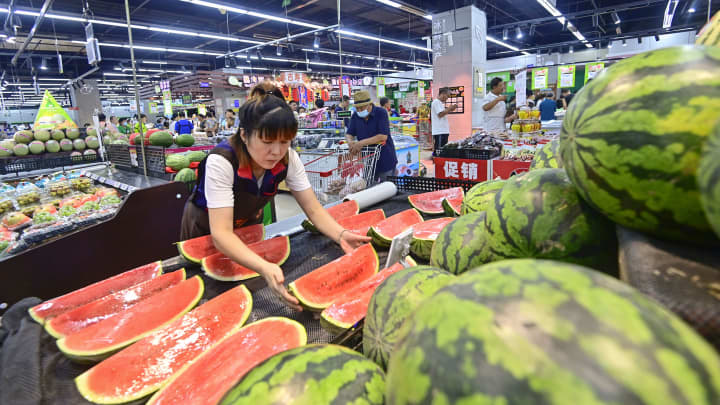 Preços ao produtor na China caem 3,6% em junho, maior queda em quase dois anos