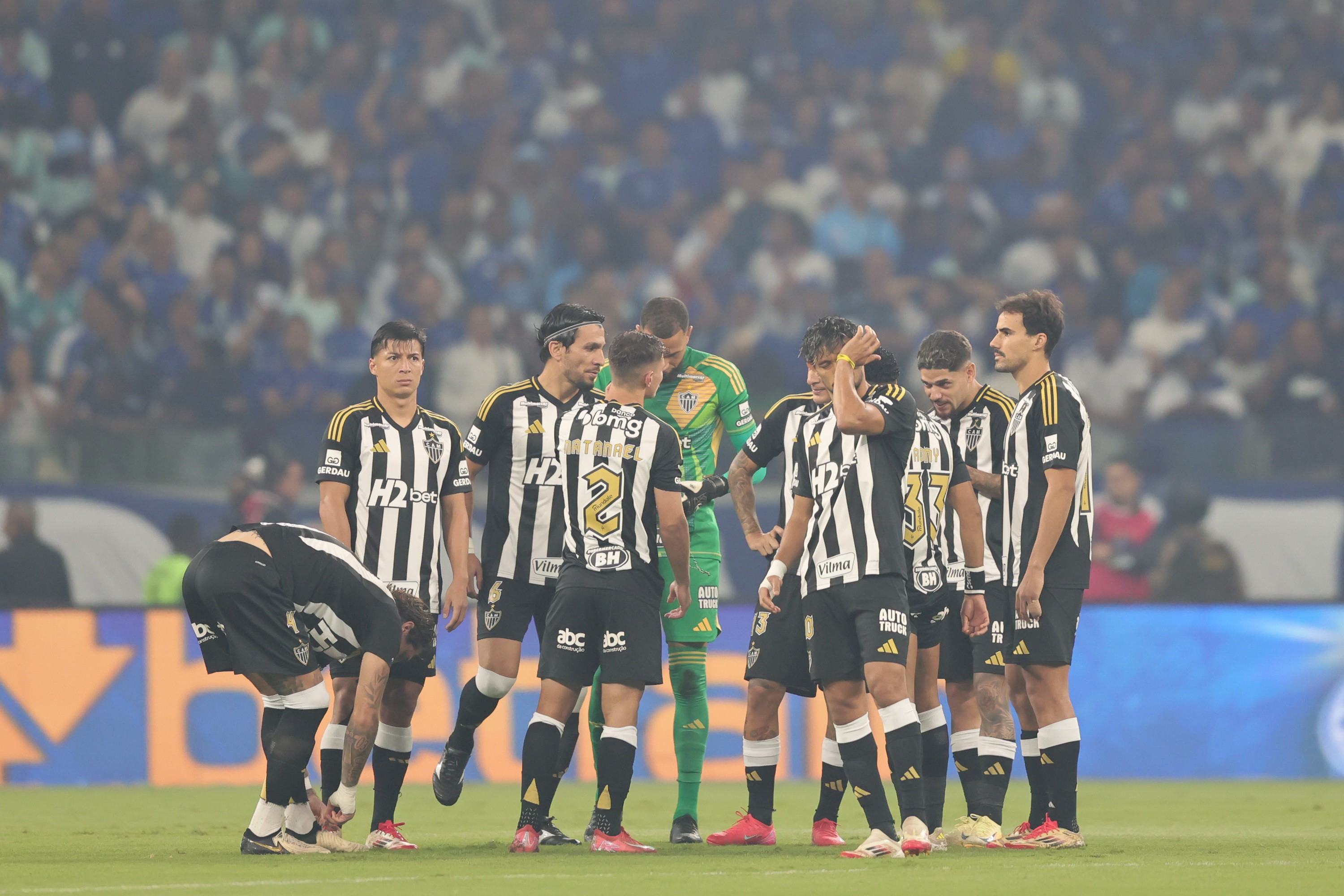Cruzeiro e Atlético-MG fazem o clássico de número 252 no Mineirão (Foto: Infoesporte)