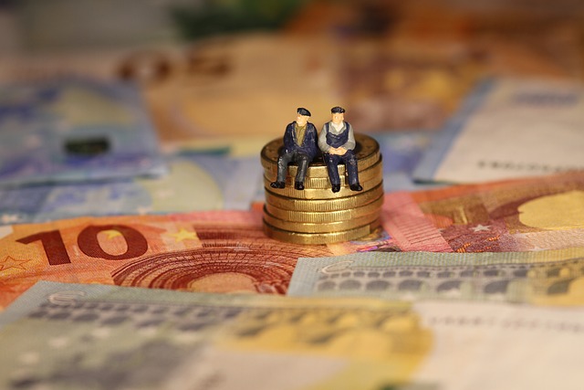 Poupança previdenciária atinge R$ 1,7 trilhão e fortalece economia em 2025