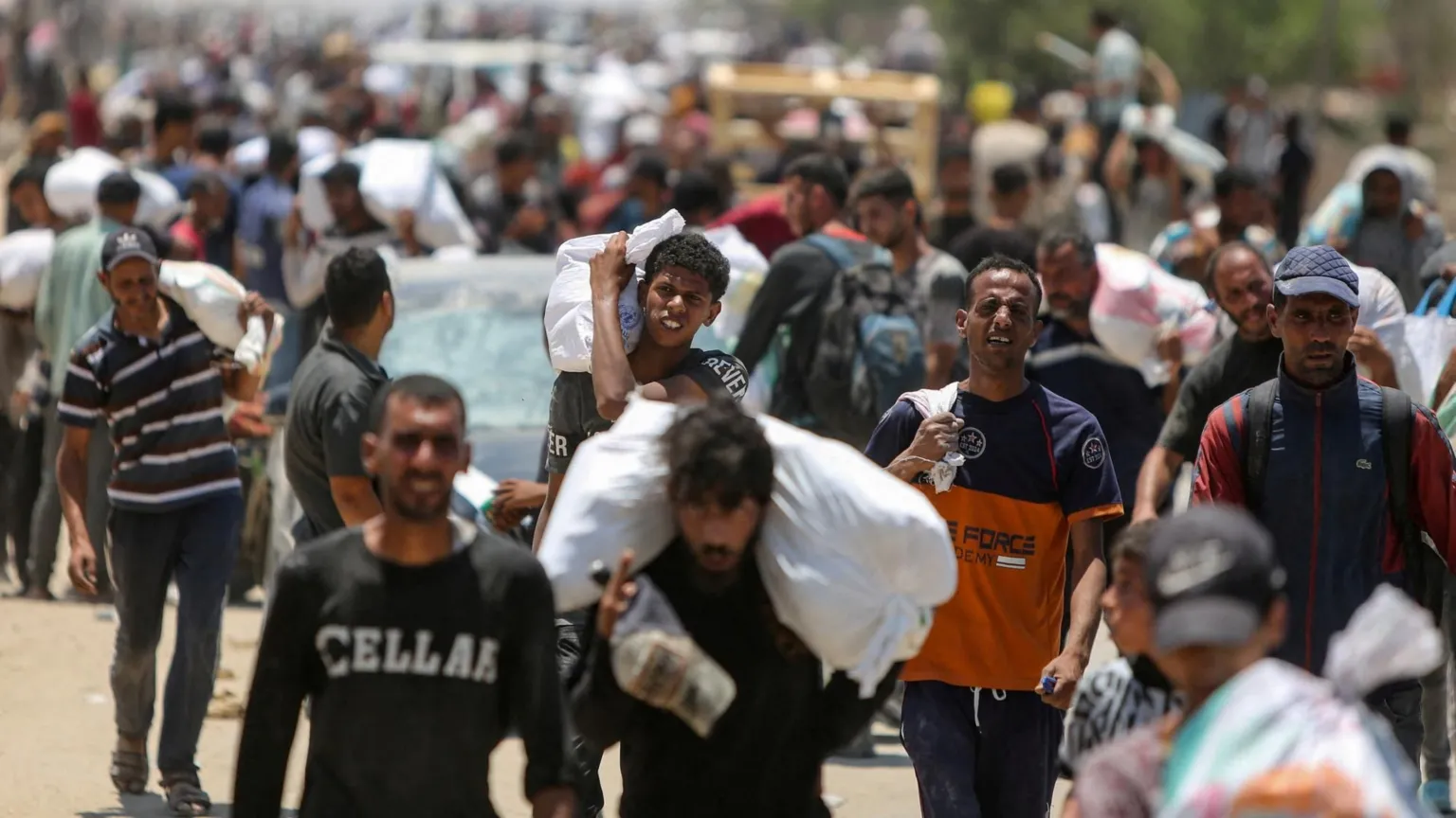 Vinte mortos em tumulto durante distribuição de ajuda humanitária em Gaza