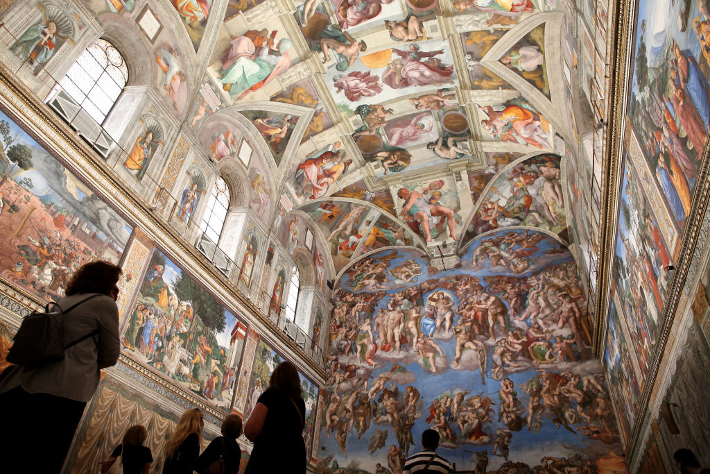 Vaticano fecha museus enquanto se prepara para eleição de novo papa após morte de Francisco