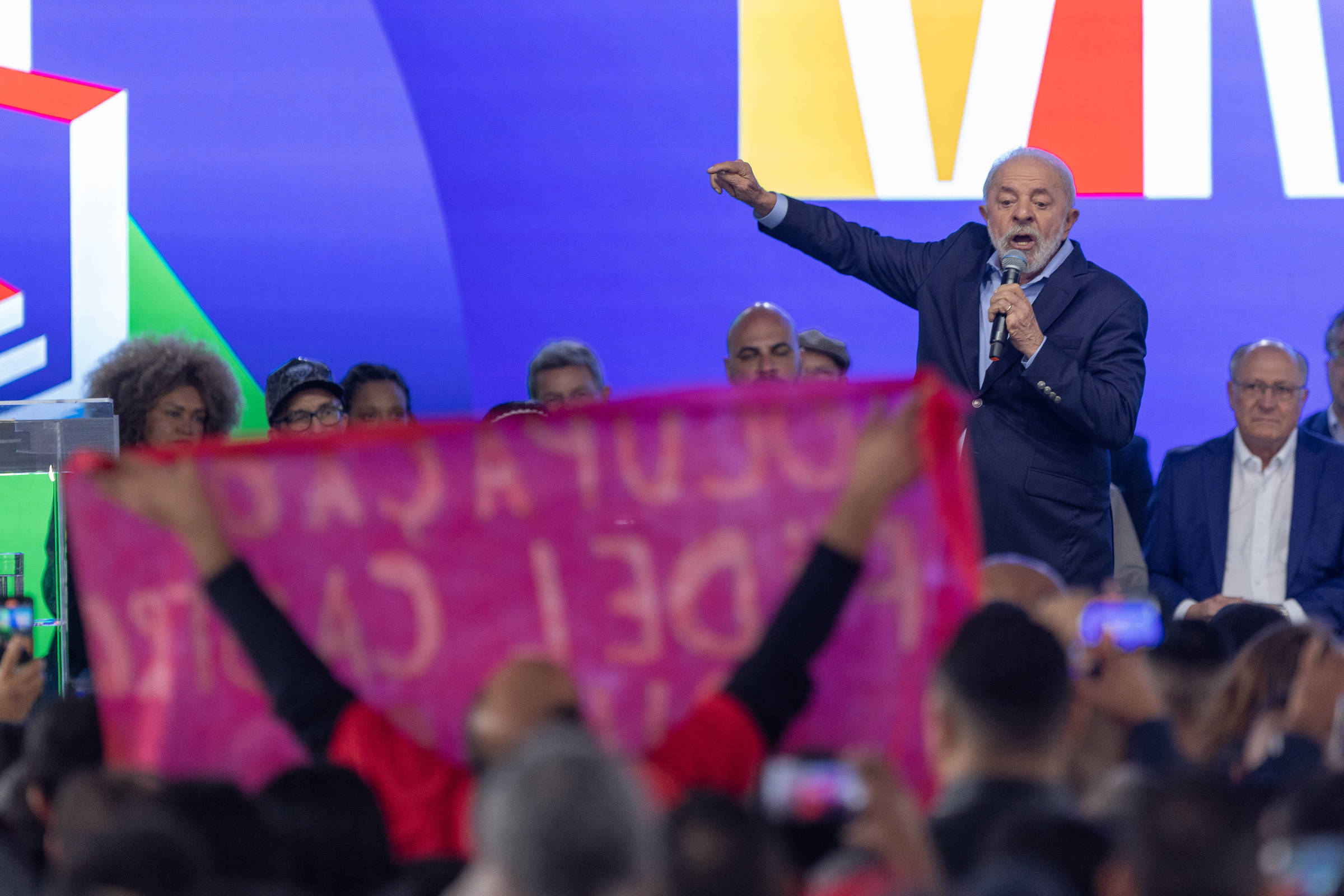 Lula busca retomar apoio em região histórica do PT em São Paulo para 2026