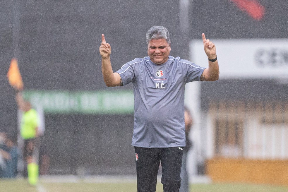 Santa Cruz mantém invencibilidade sob comando de Marcelo Cabo na Série D