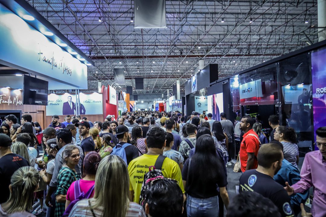 Literatura cristã cresce no Brasil e fortalece a missão religiosa no mercado