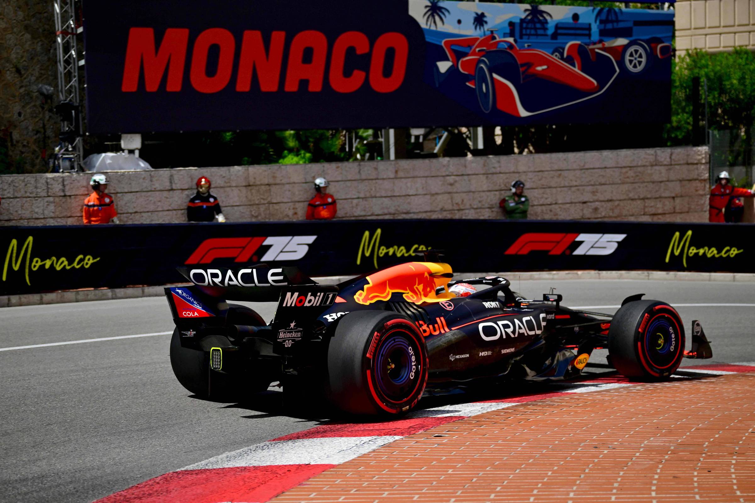 Max Verstappen durante treino para o GP de Mônaco. (Foto: Andrej Isakovic/AFP)
