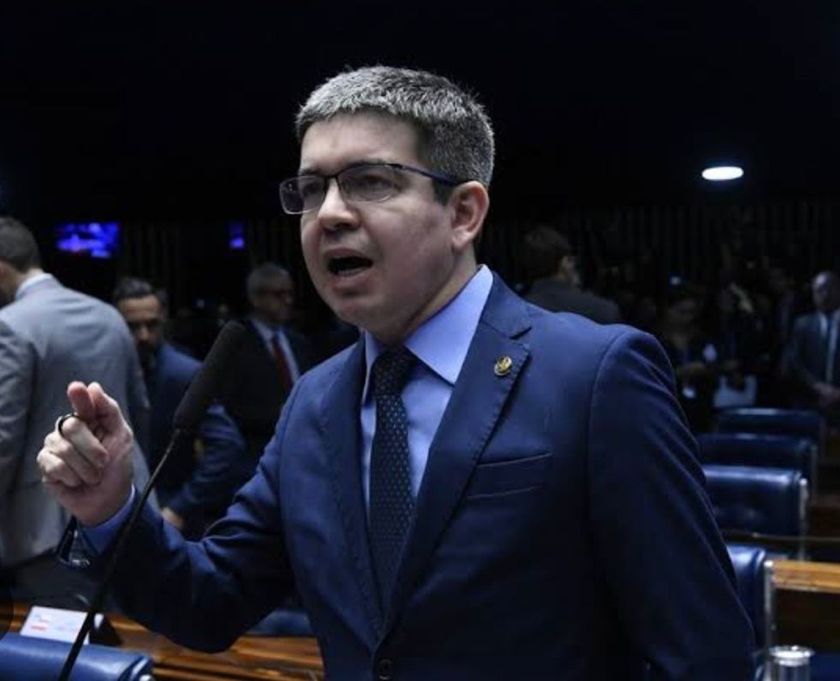 Líder do governo se diz 'louco' pela CPI do INSS após pressão do Planalto