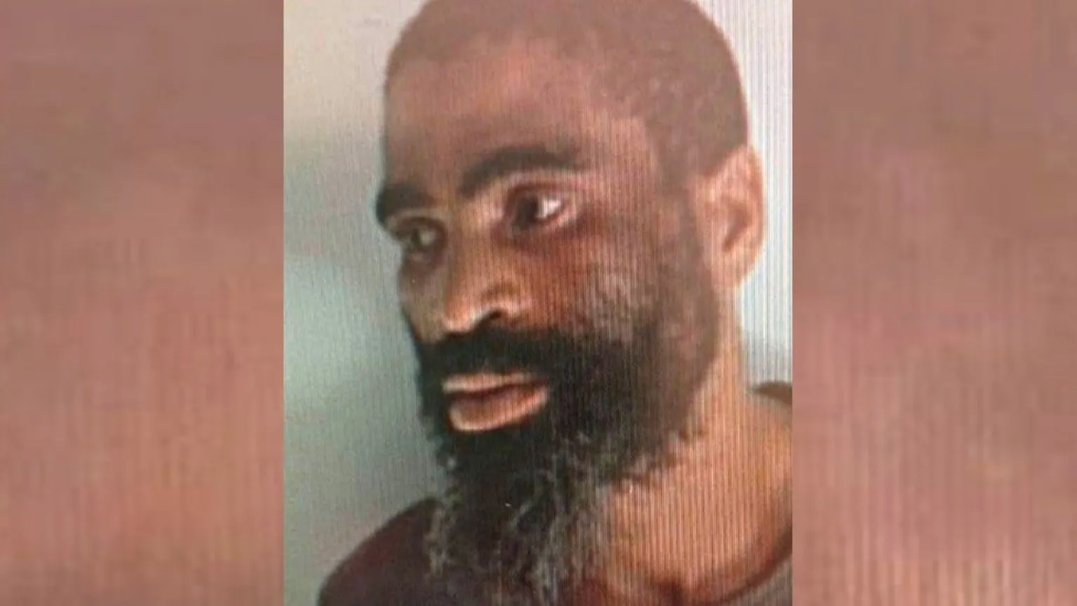 Fugido da polícia, Tiger é procurado após mortes em mina ilegal na África do Sul