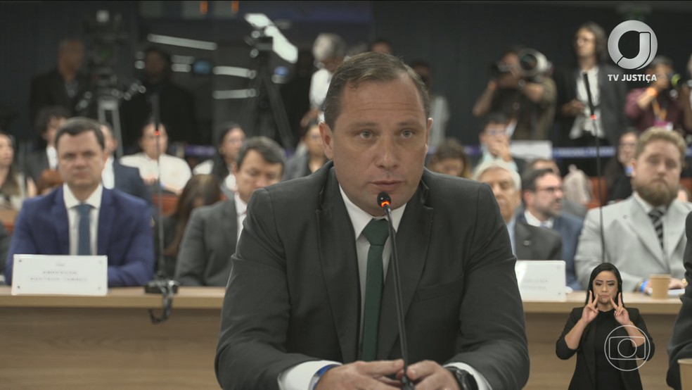 Mauro Cid apresenta alegações finais no julgamento da trama golpista hoje