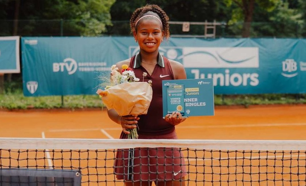 Victória entra no ranking juvenil e Naná se classifica para Wimbledon