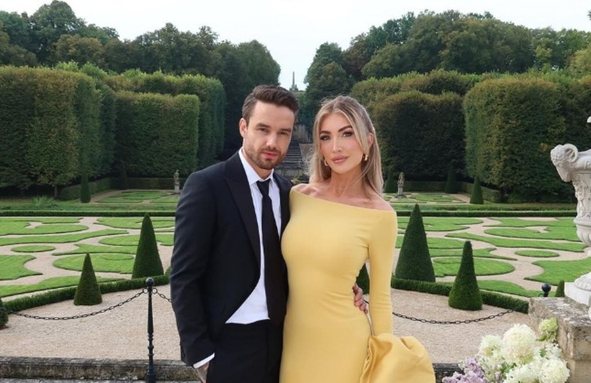 Liam Payne posa ao lado da namorada, a influenciadora Kate Cassidy (Foto: Reprodução)