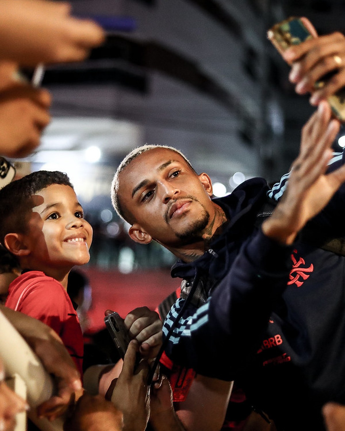 Flamengo espera proposta de até 45 milhões de euros por Wesley antes do Mundial