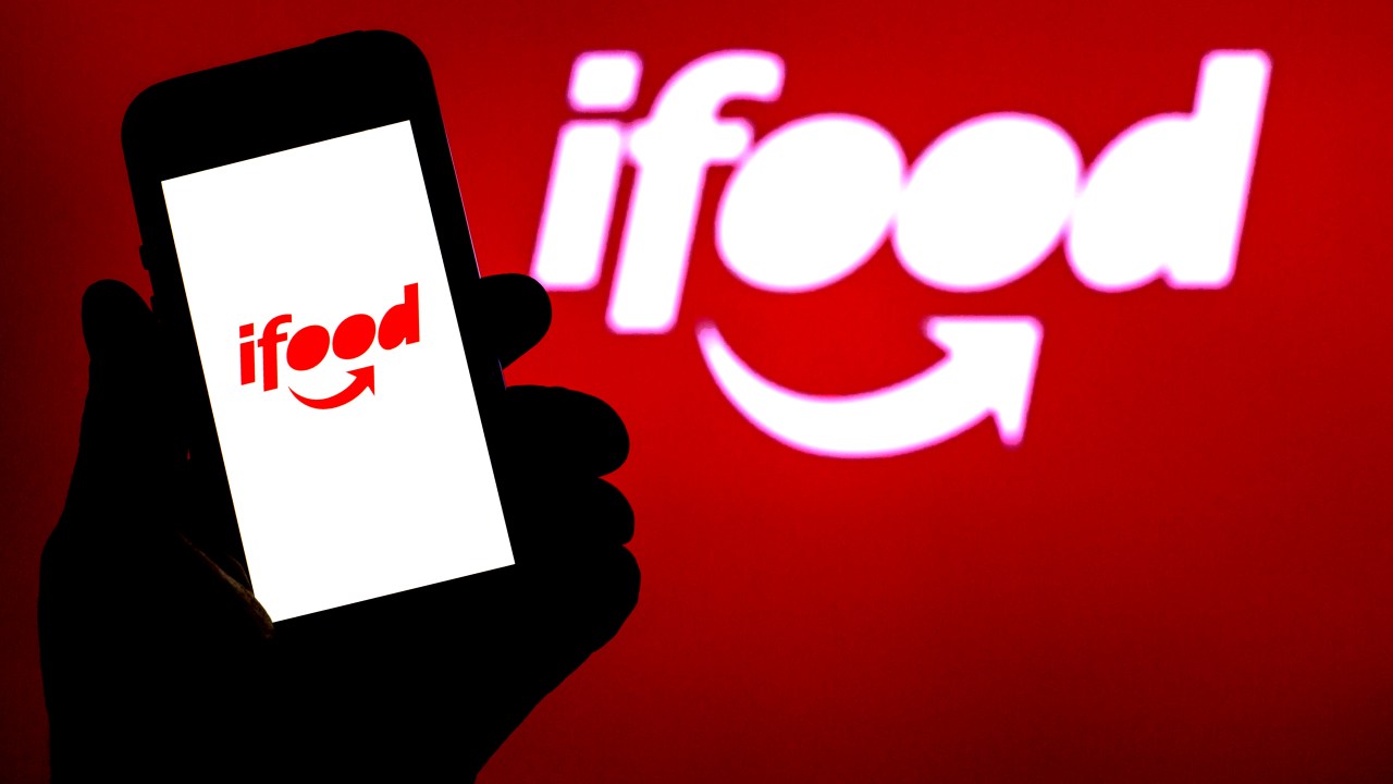 Concorrência reage com força ao acordo entre iFood e Alelo