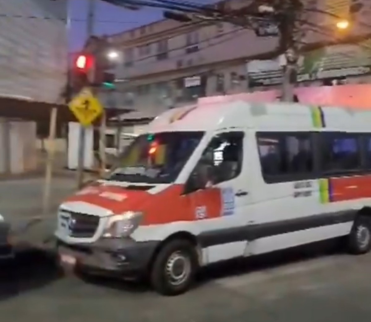 Motorista de van é baleado em briga de trânsito e categoria pede justiça no Rio