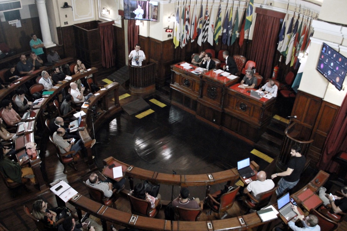 Niterói lança projeto para apoiar autistas após veto a proposta da oposição