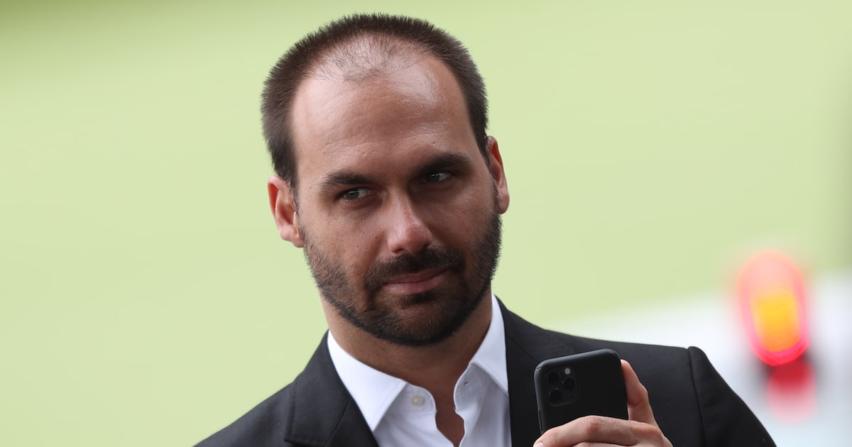 Eduardo Bolsonaro critica Lula e Moraes por falta de controle na política atual