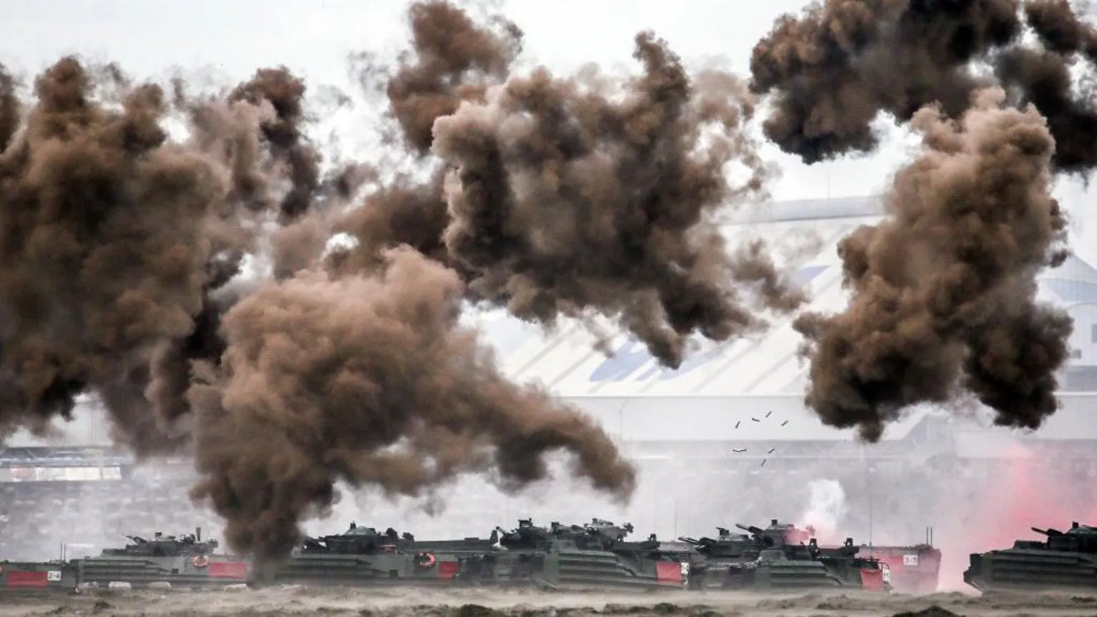Taiwan realiza exercícios militares para se preparar contra ameaças da China