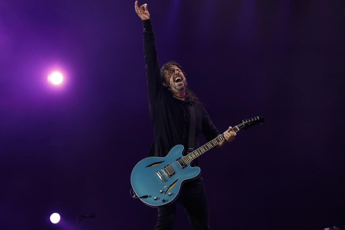 Foo Fighters lança nova música em homenagem a Taylor Hawkins e agradece fãs