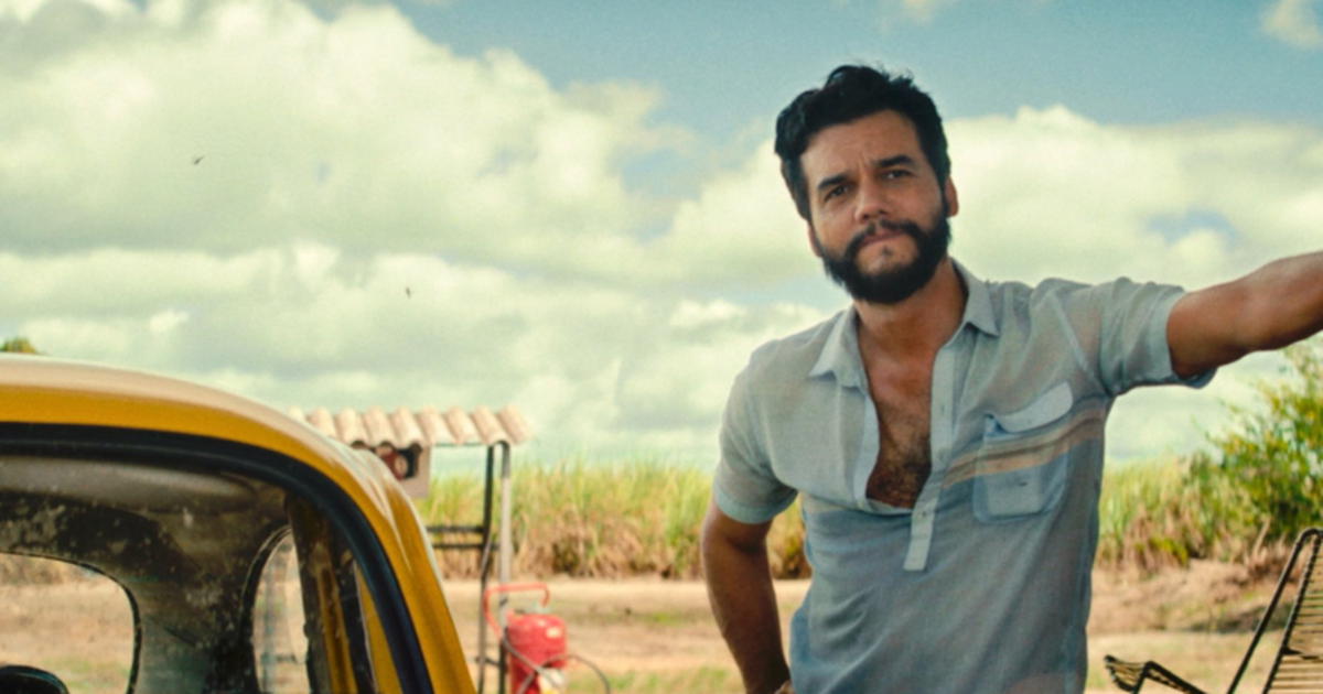 Kleber Mendonça Filho lança O Agente Secreto, seu maior filme com 158 minutos