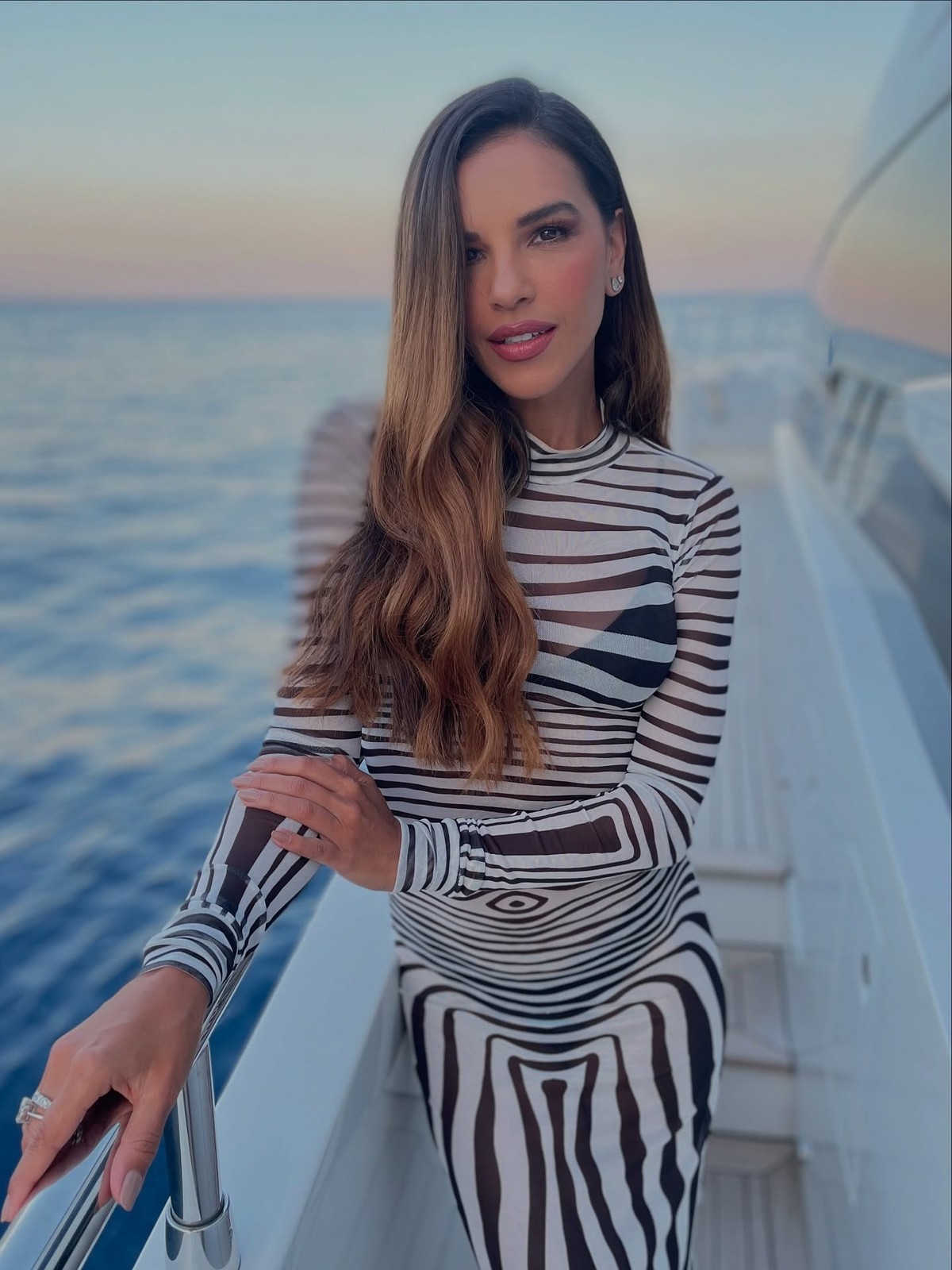 Mari Rios compartilha planos para julho e se dedica aos cuidados do bebê