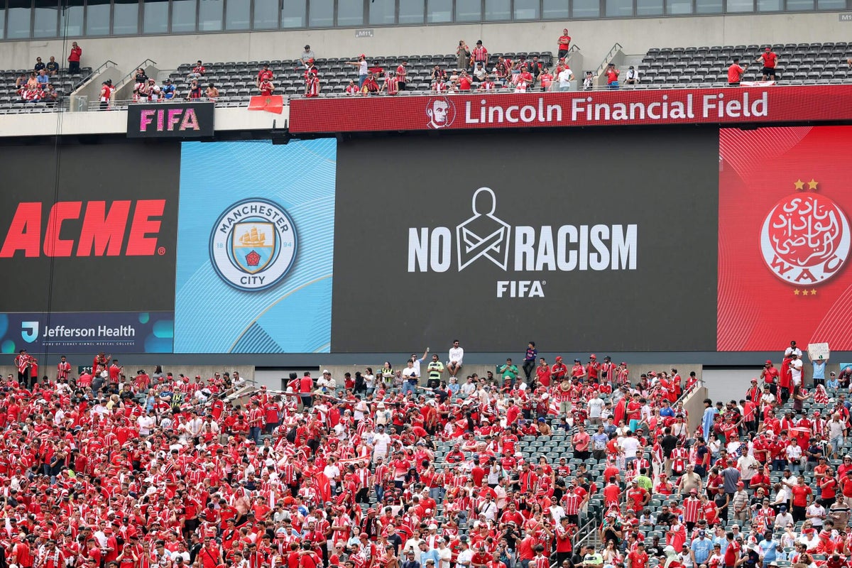 FIFA reforça mensagem contra racismo na Copa do Mundo de Clubes após críticas