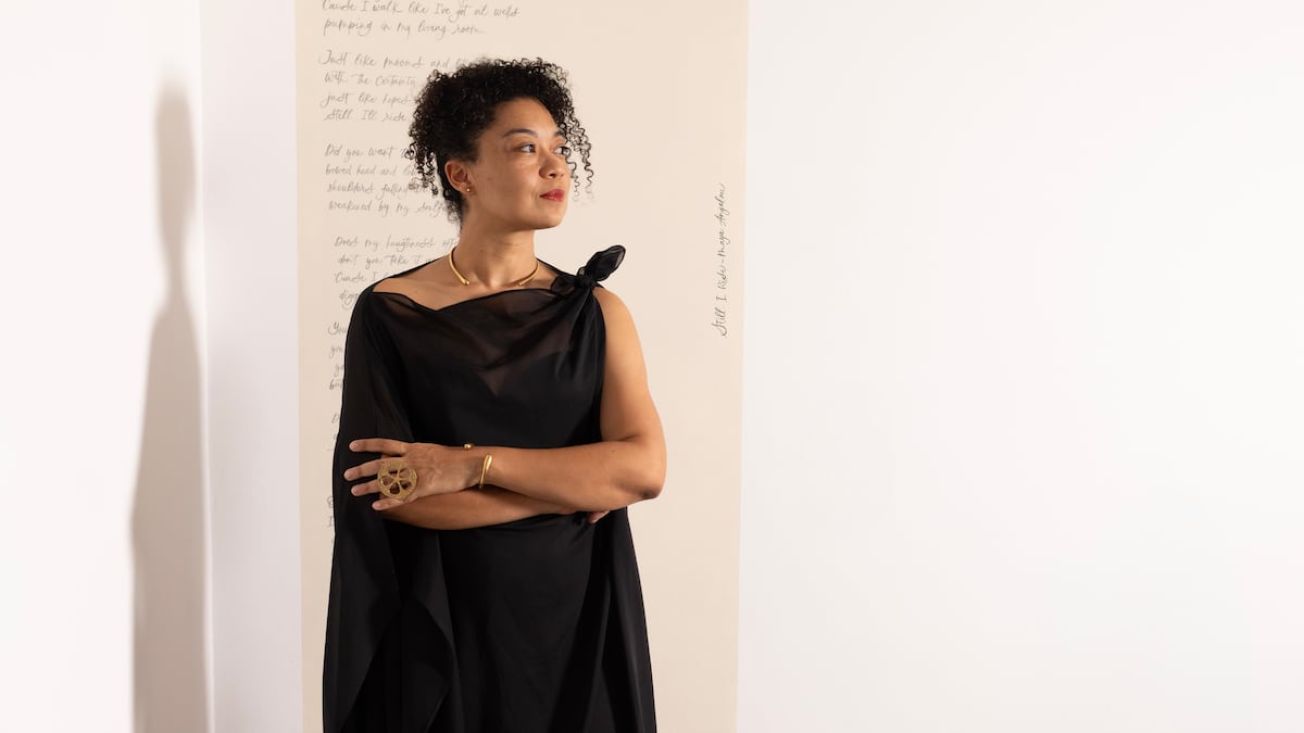 Velia Vidal destaca a importância de enxergar beleza na vida e na literatura